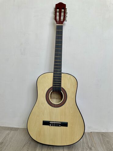 микрофон колонка: 🎸 Продаю классическую гитару в отличном состоянии Продаю свою
