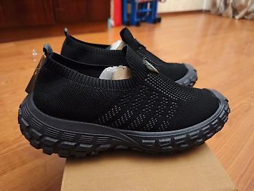 Мужская обувь: Qara rəngli slip-on idman ayaqqabısı - Üst hissə: nəfəsalan toxunma — 2