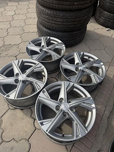 Литые Диски R 16 Hyundai, Комплект, отверстий - 5, Б/у
