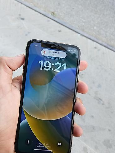 Apple iPhone: IPhone X, Gümüşü, Face ID — 10