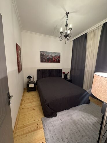 Yataq otağı dəstləri: İkinəfərlik çarpayı — 1