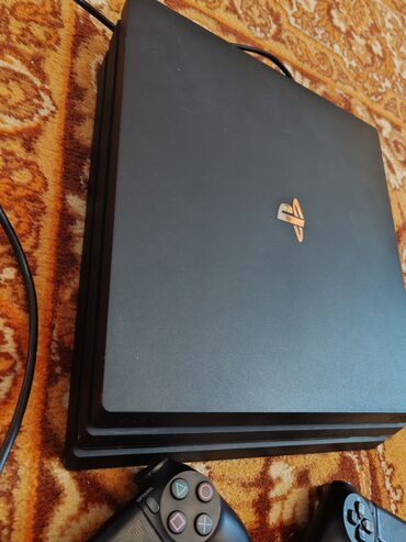 айфон 11 pro max бу: 1 ay işlənib yenidir. Ps4 pro ev şəraitində istifadə olunur. Heç bir