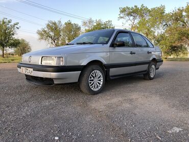 passat sedan: Volkswagen Passat: 1990 г., 1.8 л, Седан