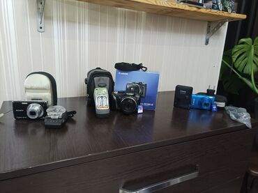 Фотоаппараты: Продаю фотоаппараты: Sony DSC-W210 – 12,1 МП, 4x зум, стабилизация