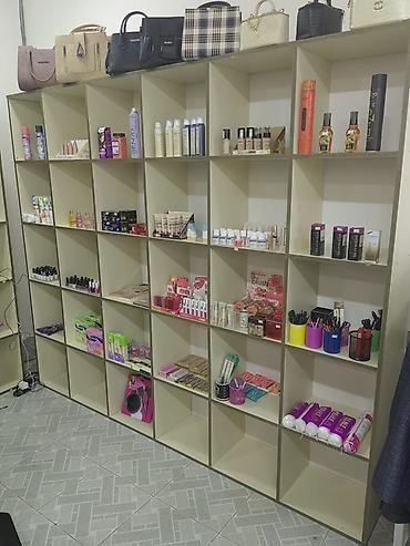 Aksesuarlar üçün vitrinlər: Satılır isdeyen əlaqə saxlasın — 3