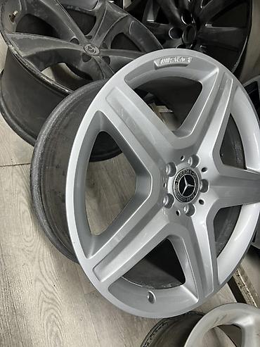 pirelli p zero: Литые Диски R 20 AMG, Комплект, отверстий - 5, Б/у — 2