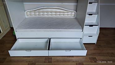 Двухъярусные детские кровати: Двухъярусная детская кровать, Б/у, ЛДСП, цвет - Белый — 8