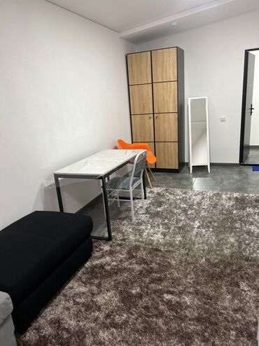 срочная продажа квартир в бишкеке без посредников: 1 комната, Риэлтор, Без подселения, С мебелью полностью