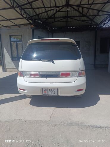 Toyota: Toyota : 2000 г., 2 л, Автомат, Бензин, Минивэн — 6