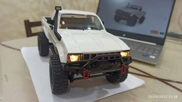 Oyuncaqlar: WPL C24 Picup RC car. 4WD 7.4V 500mah Li-ion battery Play time 20-30 — 9