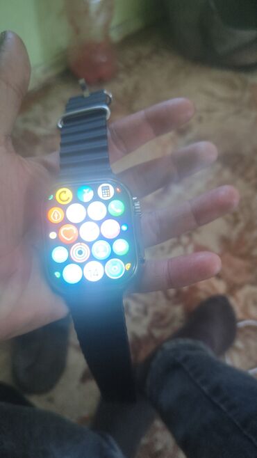 поко м5 с: Apple Watch