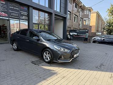 щуп соната: Hyundai Sonata: 2018 г., 2 л, Автомат, Газ, Седан — 2