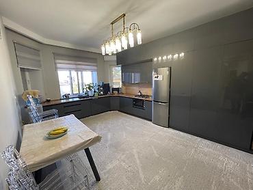 Продажа коттеджей и домов: Продается современный 6-ком. дом 250 м² на участке 4 сотки в центре с — 3