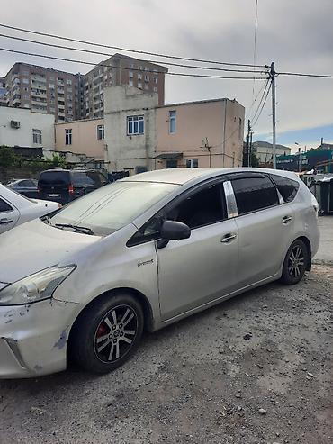 li 9: Toyota Prius: 0.9 l | 2012 il Hetçbek — 2