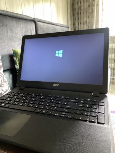 Ноутбуки: Ноутбук, Acer, 4 ГБ ОЗУ, Intel Celeron, 15.6 ", Б/у, Для несложных задач, память HDD