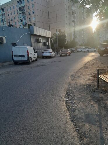 Dolablar: Açılan, 1 qapı Düz dolab — 8