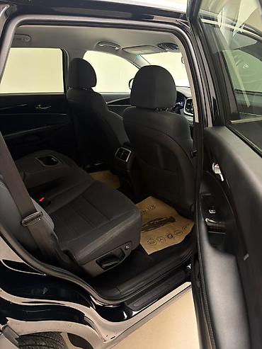 Kia: Kia Sorento: 2019 г., 2.4 л, Автомат, Бензин, Кроссовер — 20