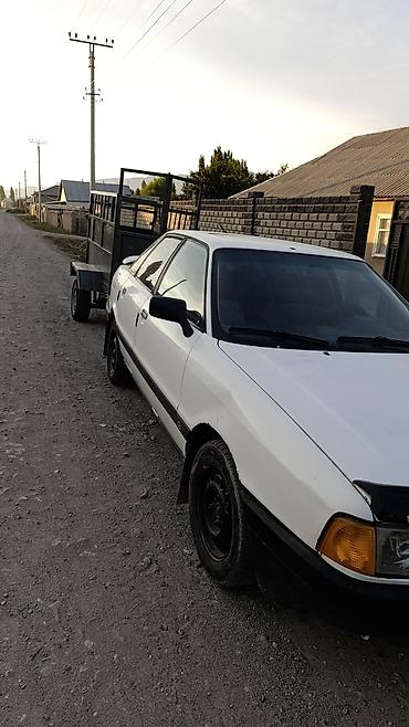 воз: Audi 80: 1992 г., 1.8 л, Механика, Бензин, Седан — 4