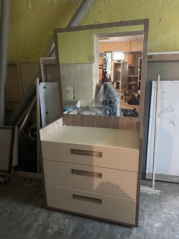 termo qranit: İşlənmiş, Termolar, Kredit yoxdur, Çatdırılma yoxdur