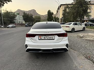 sprinter 2 9: Kia Rio: 2021 г., 1.6 л, Автомат, Бензин, Седан — 6
