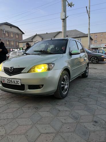 Mazda: Mazda 2: 2007 г., 1.4 л, Механика, Бензин, Седан