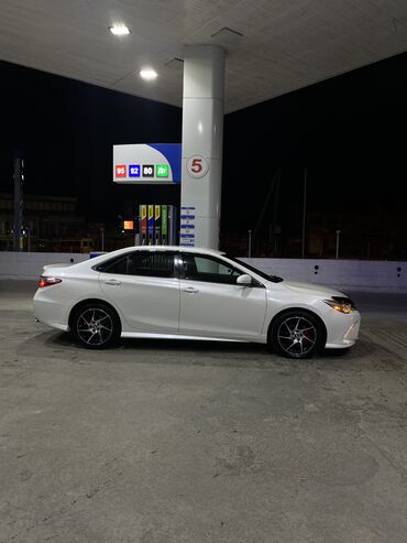 обмен дом на авто: Toyota Camry: 2016 г., 2.5 л, Типтроник, Бензин, Седан