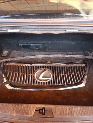 суппорт gs: Решетка радиатора Lexus Б/у, Оригинал, США
