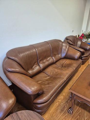 Ofis mebeli: Dəridir bahalı mebeldir sadəcə maçalkası enib dəyişmək lazımdır — 2