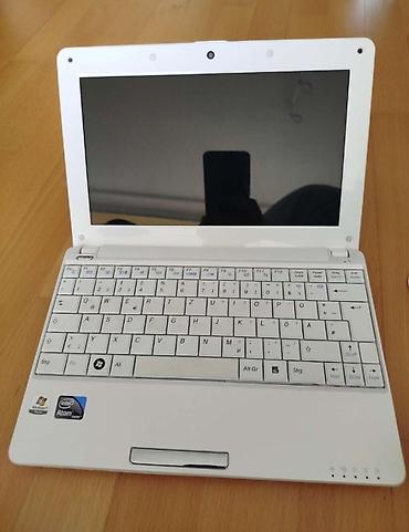 Ostali laptopovi i netbook računari: Kompaktan mini beli Laptop 10" sa punjacem i torbicom, donet iz — 3