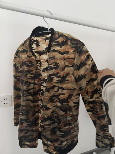 Kurtkalar: Zara, S (EU 36)