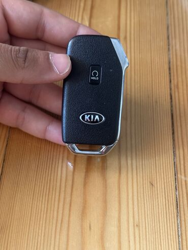 Digər avtomobil ehtiyat hissələri: Kia yeni seriya açarı