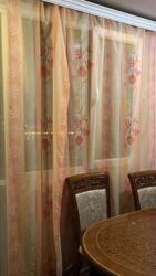 Parçalar: Müxtəlif naxışlı və rəngli pərdələr tək və cüt olanlar var — 2