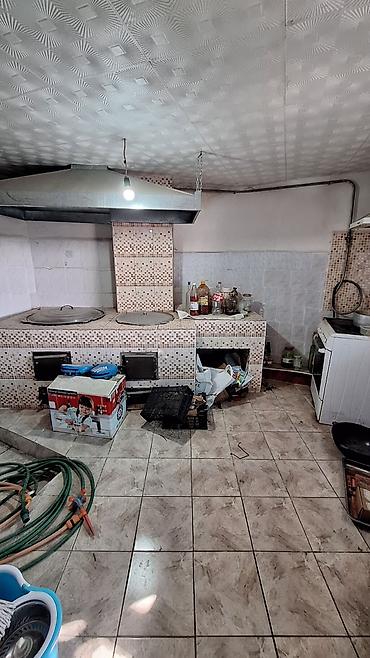 продаю дом ак ордо 1: Продаю дом в Орто-сай по улице Ормокоева . От Советскрй по ул — 5