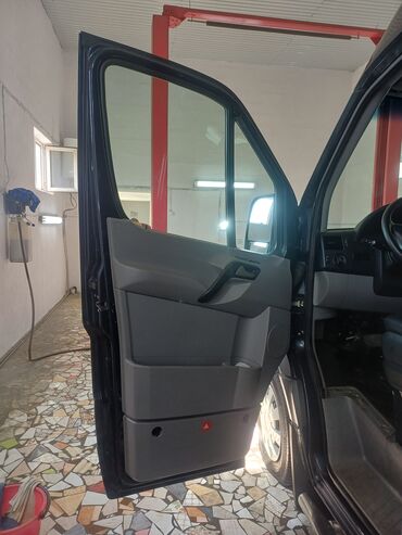 Mercedes-Benz: Mercedes-Benz Спринтер: 2006 г., 2.2 л, Автомат, Дизель, Фургон — 8