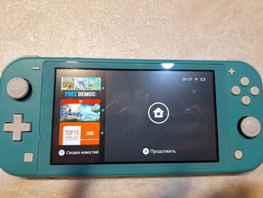 plesteyşın konsolu: Nintendo Switch Lite oyun konsolu, mavi rəngdə.super vəziyyətdədir