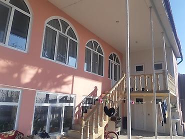 Həyət evləri və villaların satışı: 2 otaqlı, 200 kv. m, Kredit yoxdur, Orta təmir — 2