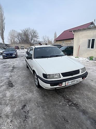 Volkswagen: Volkswagen Passat: 1994 г., 2 л, Механика, Бензин — 8