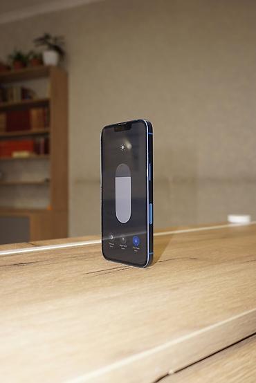 Apple iPhone: IPhone 13, Синий — 5