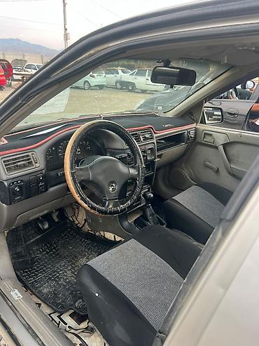 опель диски литые: Opel Vectra: 1992 г., 1.6 л, Механика, Бензин, Седан — 4