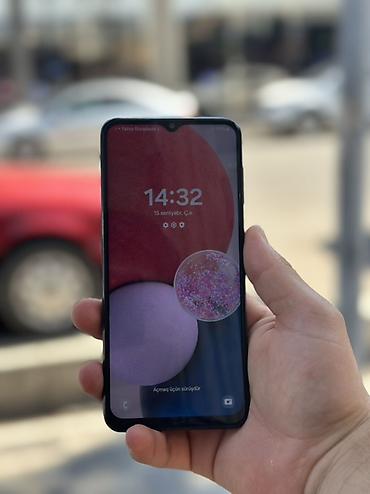Samsung Galaxy A13, 32 GB, rəng - Qara, İki sim kartlı lalafo.az -da Samsung Galaxy A13, 32 GB, rəng - Qara, İki sim kartlı