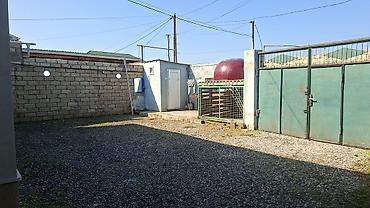 sumqayit gunluk ev: 4 otaqlı, 100 kv. m, Orta təmir — 2