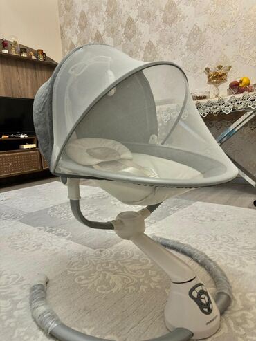 örtü: Для девочки и мальчика, Овальная, Колыбель, С механизмом качания