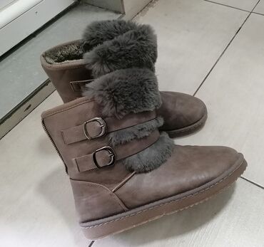 subare od vestackog krzna: High boots, 41