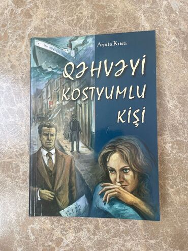 Məktəb dərslikləri: Içi yazılmayib,təmiz işlədilib,metroya çatdirilma var