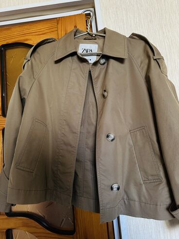 geyinilmiş paltarlar: Plaş Zara, XS (EU 34)