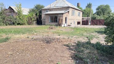 очень срочно участок: Дом, 100 м², 5 комнат, Собственник, Старый ремонт