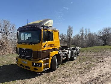 Тягачи: Тягач, MAN, Без прицепа — 1