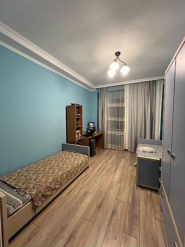 Продажа квартир: 4 комнаты, 130 м², Элитка, 4 этаж, Дизайнерский ремонт — 24