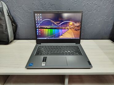 Компьютеры, ноутбуки и планшеты: Ноутбук, Lenovo, 8 ГБ ОЗУ, Intel Core i3, 14 ", Для работы, учебы, память SSD