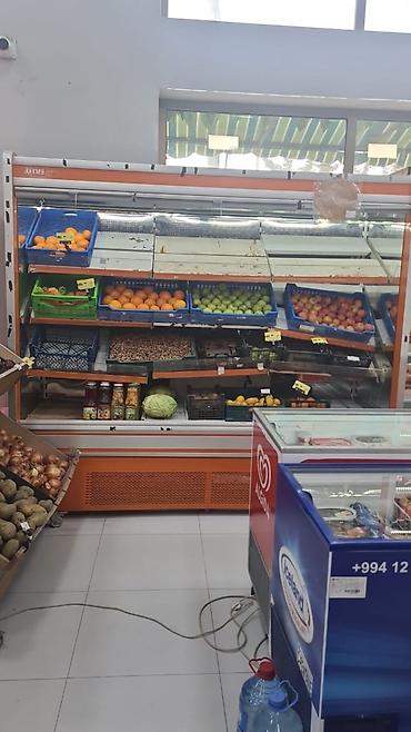 Soyuducu avadanlığı: Südlük vitrin soyuducu satilir 1200azn.Olcu 2.50.Tam islekdi.Unvan — 1